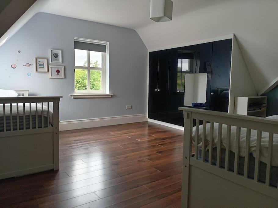 Conveniently Located House To Enjoy All Of Kerry Tralee Exteriör bild